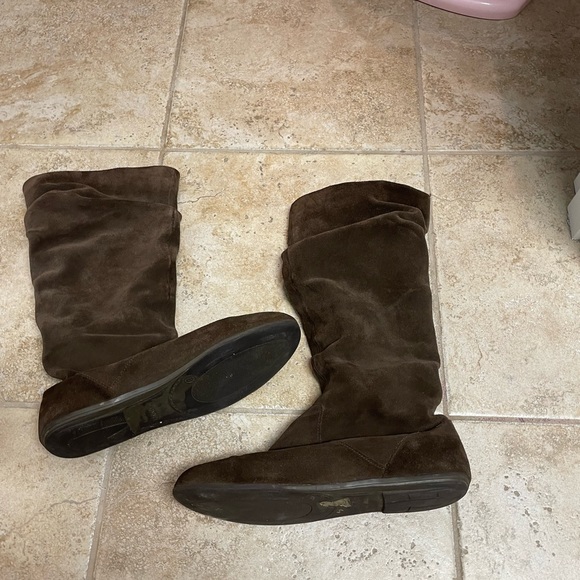 Sued Boots - Picture 5 of 5